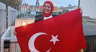 Tuba öğretmen, dünyanın en iyi 50 öğretmeninden biri oldu... 'Hayallerimden vazgeçmeyeceğim'