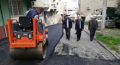 Karabağlar'da asfaltlamalar hızla devam ediyor