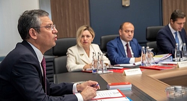 29 Ocak Pazartesi günü CHP MYK'sı ve PM'si İzmirin büyükşehir ve ilçe adaylarını belirlemek için özel olarak toplanacak. 