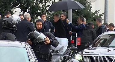 AK Parti'de aday belirleme çalışmaları: Cumhurbaşkanı Erdoğan, İstanbul İl Başkanlığı'nda