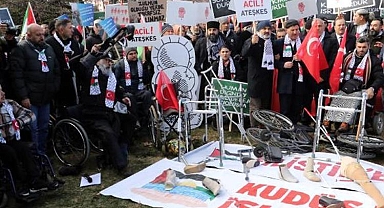 Ankara'da engelli vatandaşlardan ABD Büyükelçiliği önünde protesto