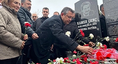 CHP lideri Özgür Özel, Kamer Genç'i Mezarı Başında Andı