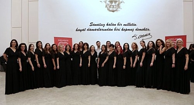 İzmir'in Çoksesli Kadınlar Korusu CSO Ada Ankara Sahnesi'nde