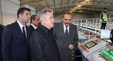 İzmir Valisi ve Emniyet Müdürü, Uçak Kardeşler Tesislerini Ziyaret Etti