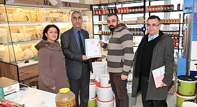 Karabağlar Belediyesi'nden Esnafa Büyük Kolaylık Yeni Ruhsat Uygulaması!