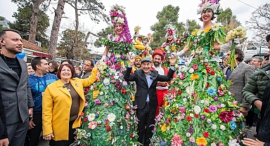 Karaburun Nergis Festivali başladı