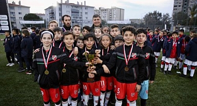 Karşıyaka Belediyesi'nden büyük heyecana ortak olma çağrısı