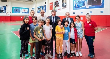 Karşıyaka Belediyesi'nin Sportif Yetenek Ölçüm ve Spora Yönlendirme Merkezi yoğun ilgi görüyor