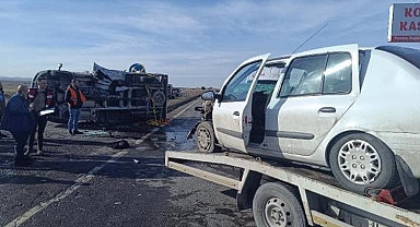 Niğde'de feci kaza: 1 kişi hayatını kaybetti, 5 yaralı
