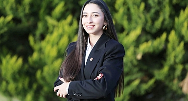 Sosyal Demokrat, Atatürk sevdalısı Genç Meclis üyesi aday adayı ; Ece YILMAZ