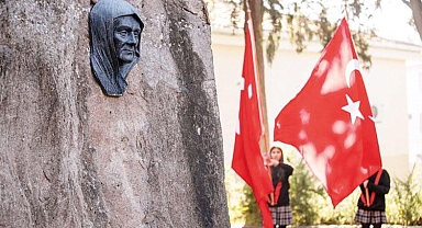 Zübeyde Hanım’a 101. yıl anması