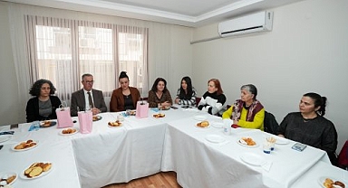 Başkan Halil Arda kursiyerlerle buluştu