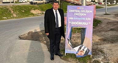 Bayındır’da CHP adayı Davut Sakarsu’nun afişleri yırtıldı