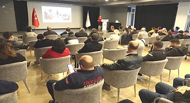 Bornova'da HIV&AIDS Farkındalığı: Sağlık İçin Bilinçlenme Etkinliği