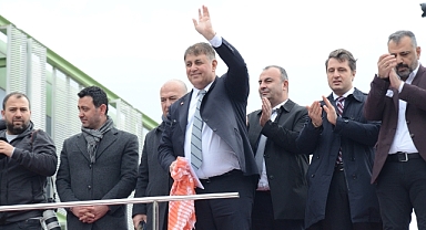 Cemil Tugay, Bayındır, Çiğli ve Karabağlar'da Halka Seslendi