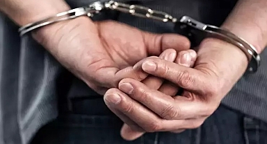 Cezaevi Firarisi İzmir Karabağlar'da Komşusunun Banyosunda Yakalandı