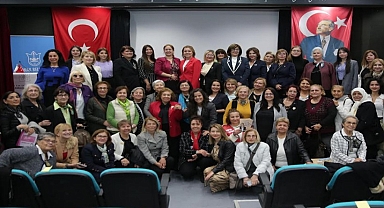 CHP’li Mutlu kadınlarla buluştu: Baskılara karşı direnmeye devam edeceğiz