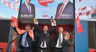 CHP Menderes Adayı İlkay Çiçek’in seçim ofisi coşkuyla açıldı