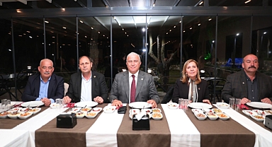 Efeler Belediye Başkanı Mehmet Fatih Atay'a Mahalle Muhtarlarından Tam Destek