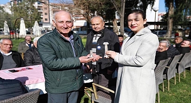 Efes Selçuk Belediye Başkanı Filiz Ceritoğlu Sengel Muhtarlarla Buluştu