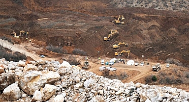 Felaketin üzerinden 1 hafta geçti: Heyelan riski aramaları durdurdu