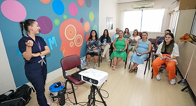 Gaziemirli Anne Adayları, Gebe Okulu'nda Doğuma Hazırlanıyor