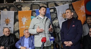 Hamza Dağ'dan Başkan Soyer'e çağrı: Suya da yüzde 50 indirim yapın