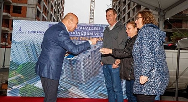 İzmir'in 5 yıllık kentsel dönüşüm karnesi açıklandı