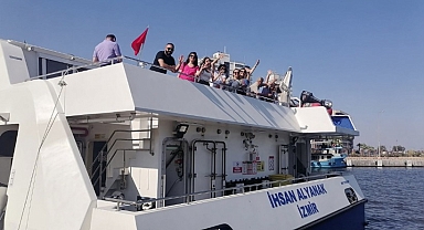 İzmir-Midilli Seferleri 3 Mayıs'ta Başlıyor: Turistler Deniz Köprüsüyle Buluşuyor