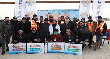 Karaburun'da geleneksel levrek avı başlıyor