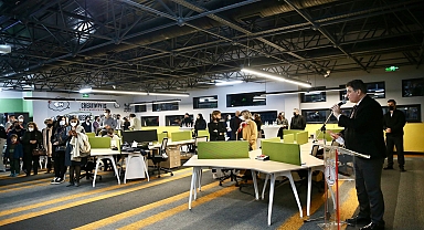 Karşıyaka Belediyesi Girişimcilik Merkezi, 'Girişim Kampı'24' Etkinliği İle Sektör Liderlerini Ağırlıyor