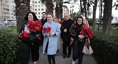 Nilüfer Çınarlı Mutlu'dan Konak'ta Her Sokağa Hizmet Sözü!