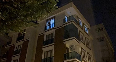Psikolojik sorunları olan genç, annesini ve kardeşini rehin aldı