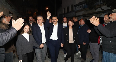 Başkan adayı Adil Kırgöz'ün halk buluşması mitinge döndü