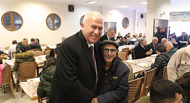 BAŞKAN ATAY HER AKŞAM BAŞKA BİR MAHALLEDE İFTAR YAPIYOR