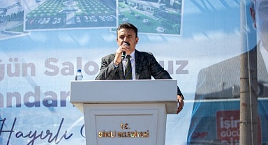 Başkan Kırgöz'den Düğün Salonu açılışı: Burası mutluluk günlerine tanıklık edecek