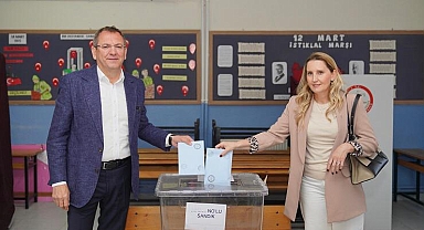 BAŞKAN MESUT ERGİN EŞİ CANAN ERGİN'LE BİRLİKTE OYUNU KULLANDI