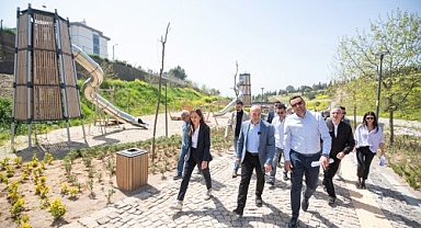Başkan Soyer son mesai gününde Portakal Vadisi’ni ziyaret etti