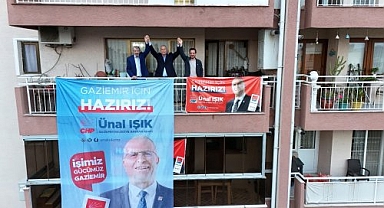 Gaziemir'in eski başkanı Şenol'dan Başkan adayı Işık'a pankartlı destek
