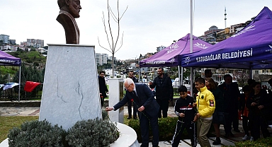 İstiklal Marşı'nın kabulünün 103. yılı Karabağlar'da kutlandı