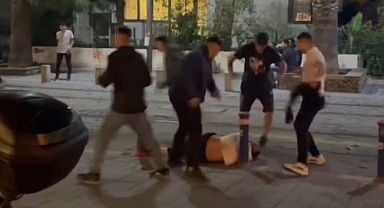 7 kişilik grup 2 genci öldüresiye dövdü