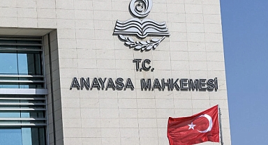 Ana Yasa Mahkemesi'nden kamu işçilerine yeni karar