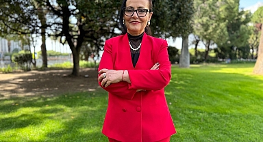 Aylin Suphandağlı, İzmir Gazeteciler Cemiyeti Başkanlığına Aday Oldu!