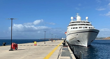 Bahamalar bayraklı kruvaziyer Bodrum’da!