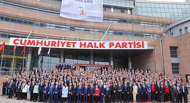 BAŞKAN YILMAZ YEREL YÖNETİMLER ÇALIŞTAYINA KATILDI