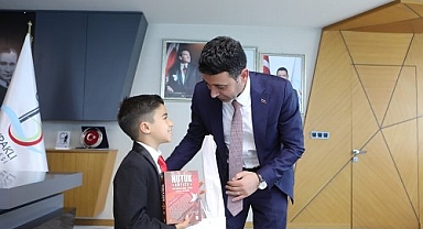 Bayraklı'da minik başkanlar projelerini açıkladı
