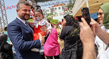 Buca’da 23 Nisan’a yakışır kutlama