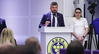 Buca'da Görkem Duman yönetiminde ilk meclis