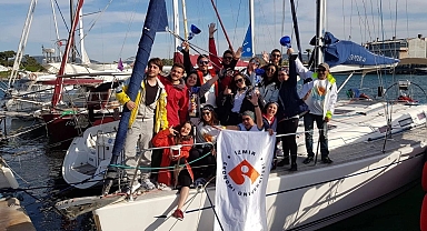 İEÜ Yelken Takımı, 13. Jimmy Key Yarışları'nda Zaferi Kutluyor!