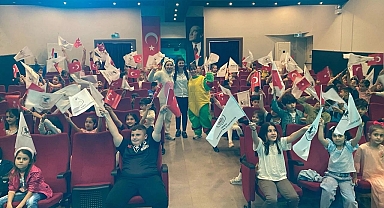 İzmir Beşiktaşlılar Derneği'nden Anlamlı 23 Nisan Etkinliği